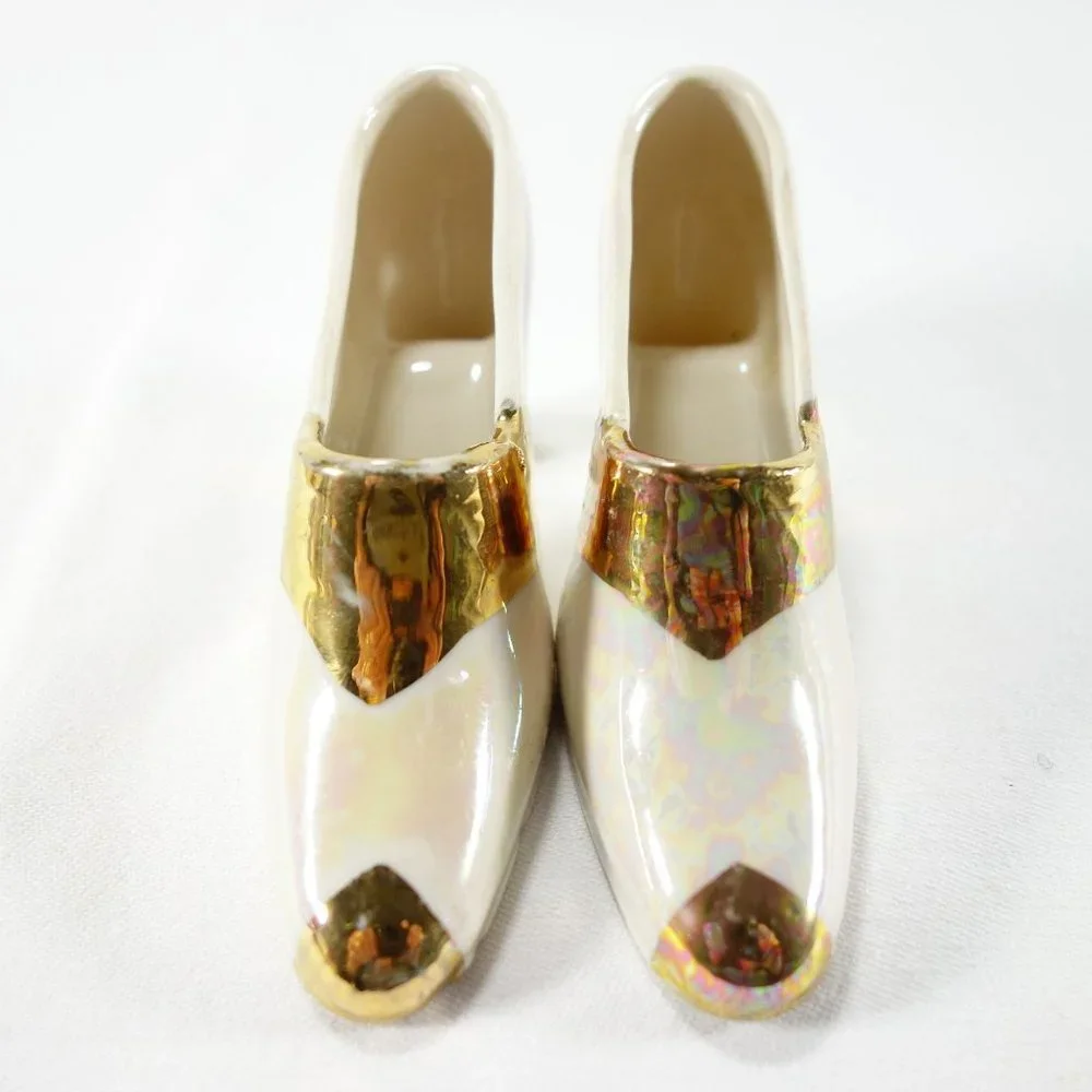 Vintage Collectible Pair of Lustre Porcelain Miniature High Heel Shoes Gold Trim
